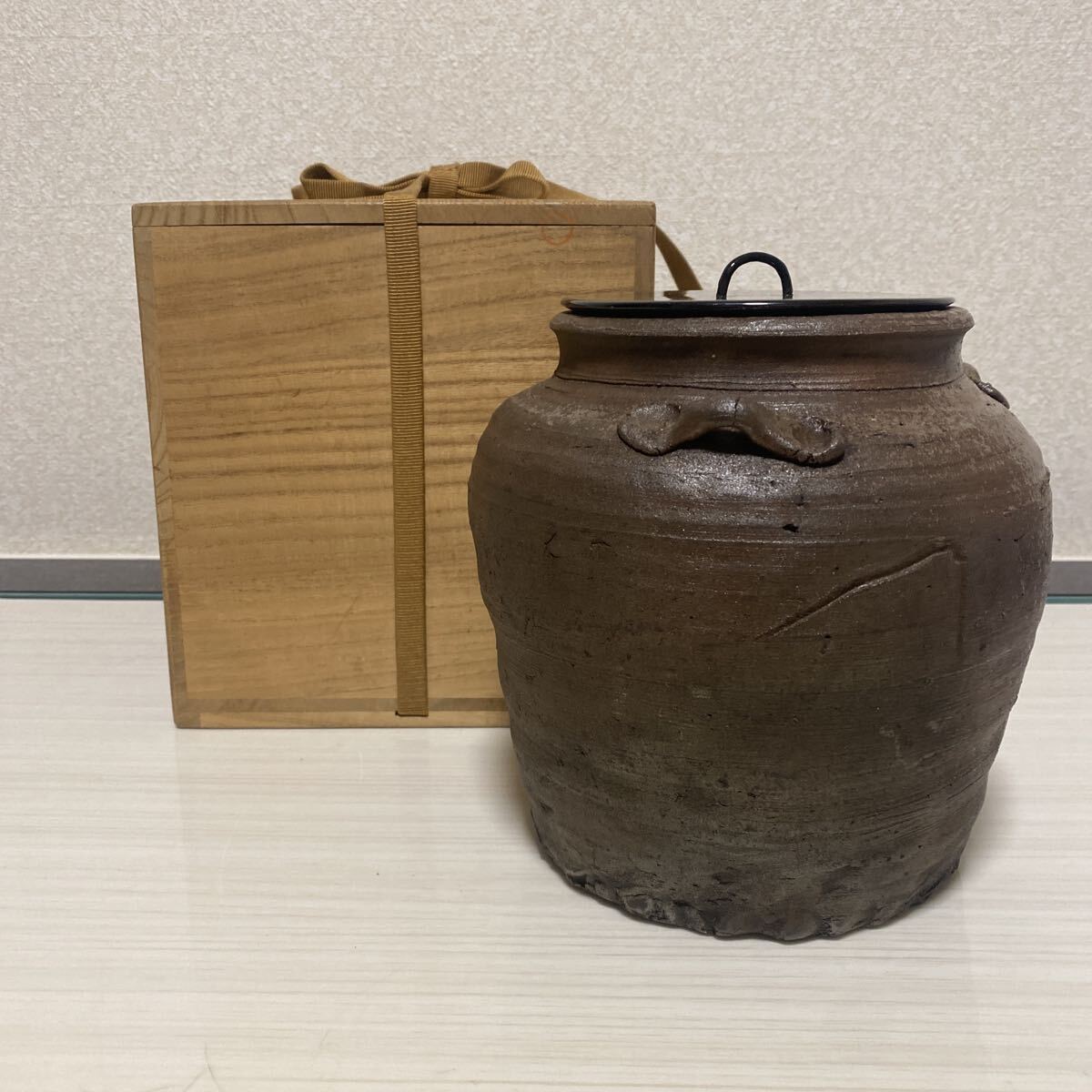 備前焼　古備前　桃山時代　種壺水指　水指　桂又三郎識箱　書付　壺　作家　在銘　時代　茶道具　骨董品　古美術品　高さ17.1cm【619】