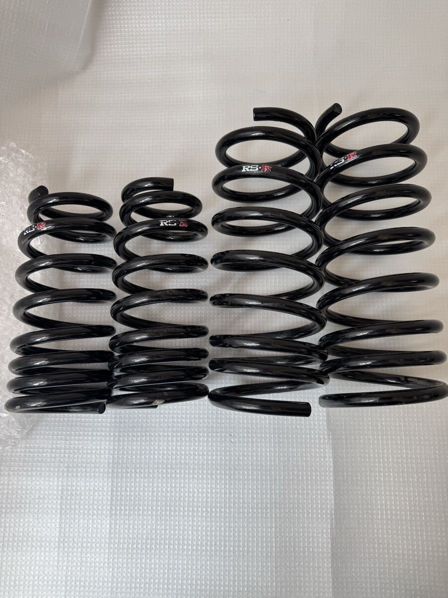 全国送料込　RSR ダウンサス (RS☆R DOWN) 1台分　ストリーム RN6 RST 5人乗り(FF NA H21/6-) H707W 中古　バネ　スプリング　ショック