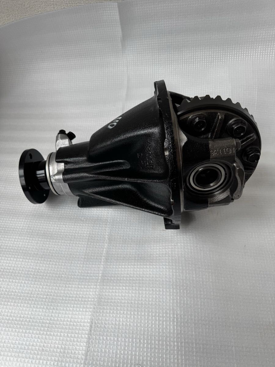 送料込　新品！　日産 NISSAN Y31 セドリック　グロリア 純正　オープンデフ ファイナルギヤ比:4.1 品番:38301-V7349 旧車　未使用