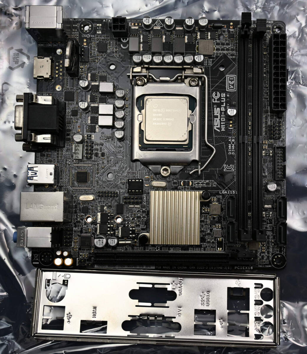 動作確認済み　ASUS H110I-PLUS LGA1151 第6,7世代対応 Mini-iTX ＣＰＵ付き