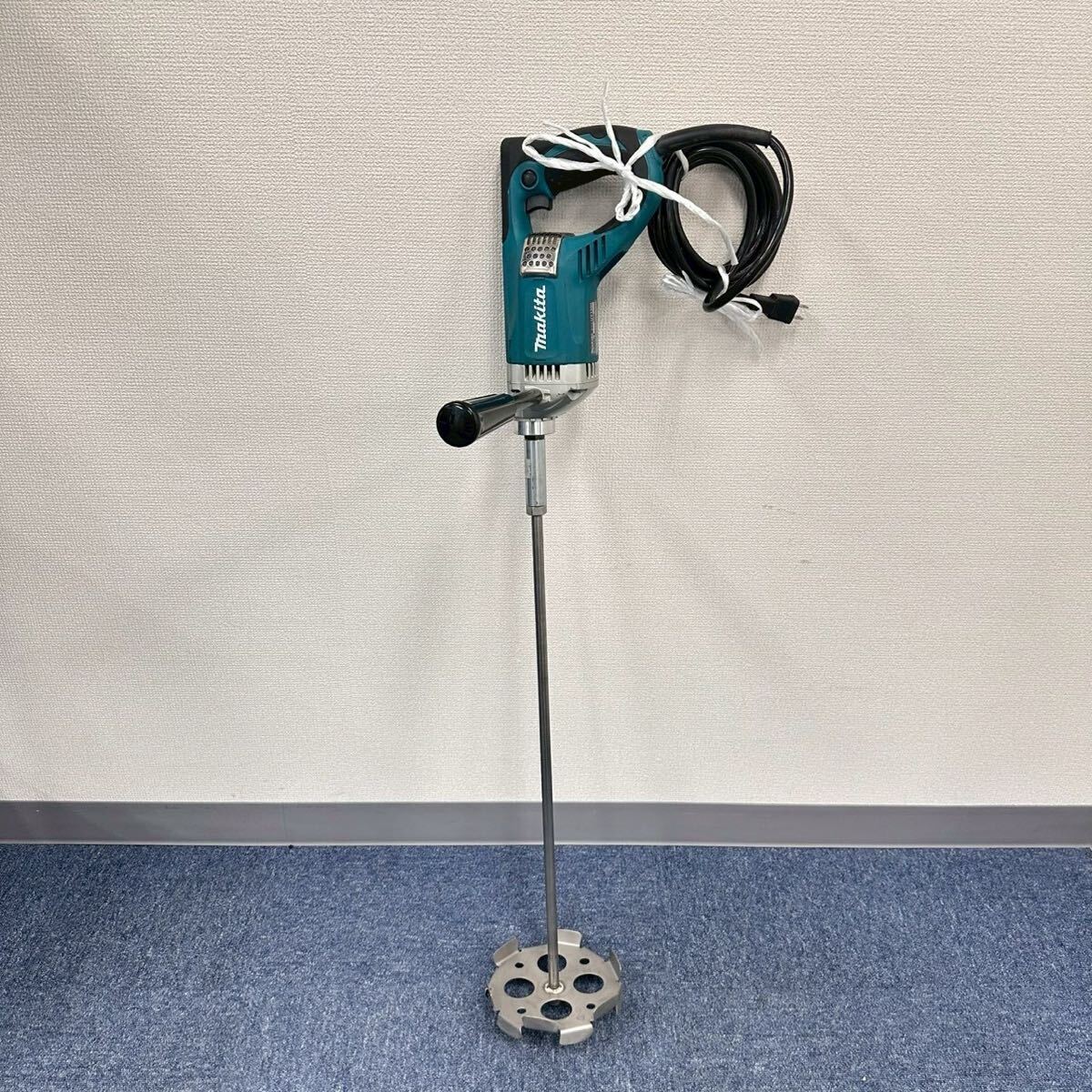 H5【1円〜スタート！動作確認済 説明必読 直接引取無】makita マキタ カクハン機 UT1305 100V 9A 電動工具 撹拌機