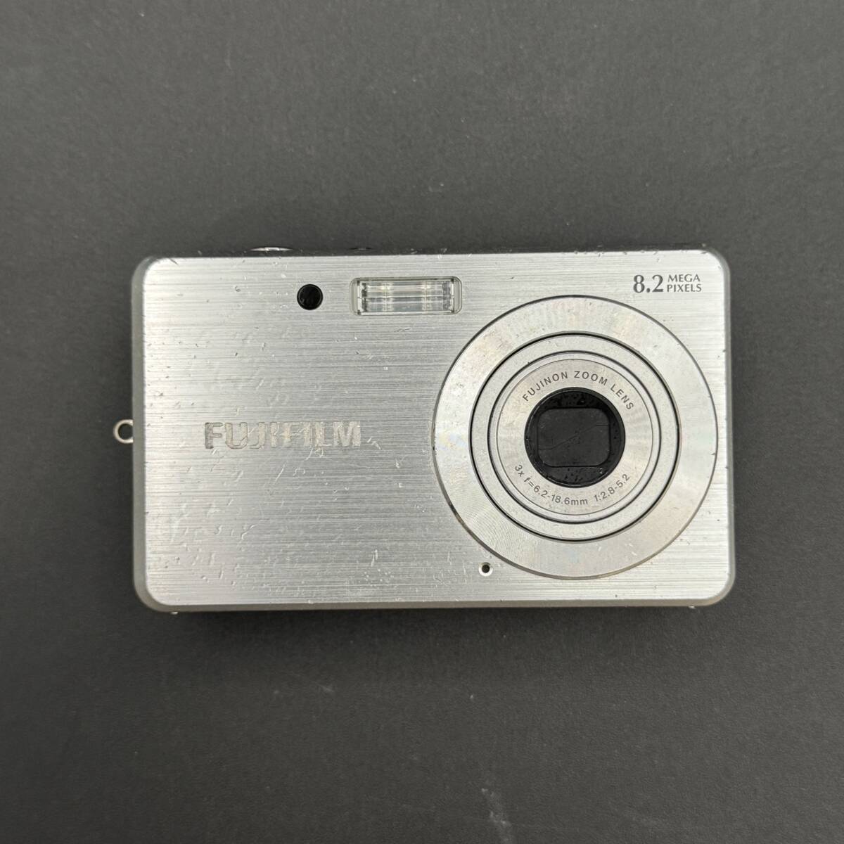 現状【デジカメ】　FUJI　FUJIFILM 富士フィルム コンパクトデジタルカメラ FINEPIX J10 バッテリー、充電器なし　TNG