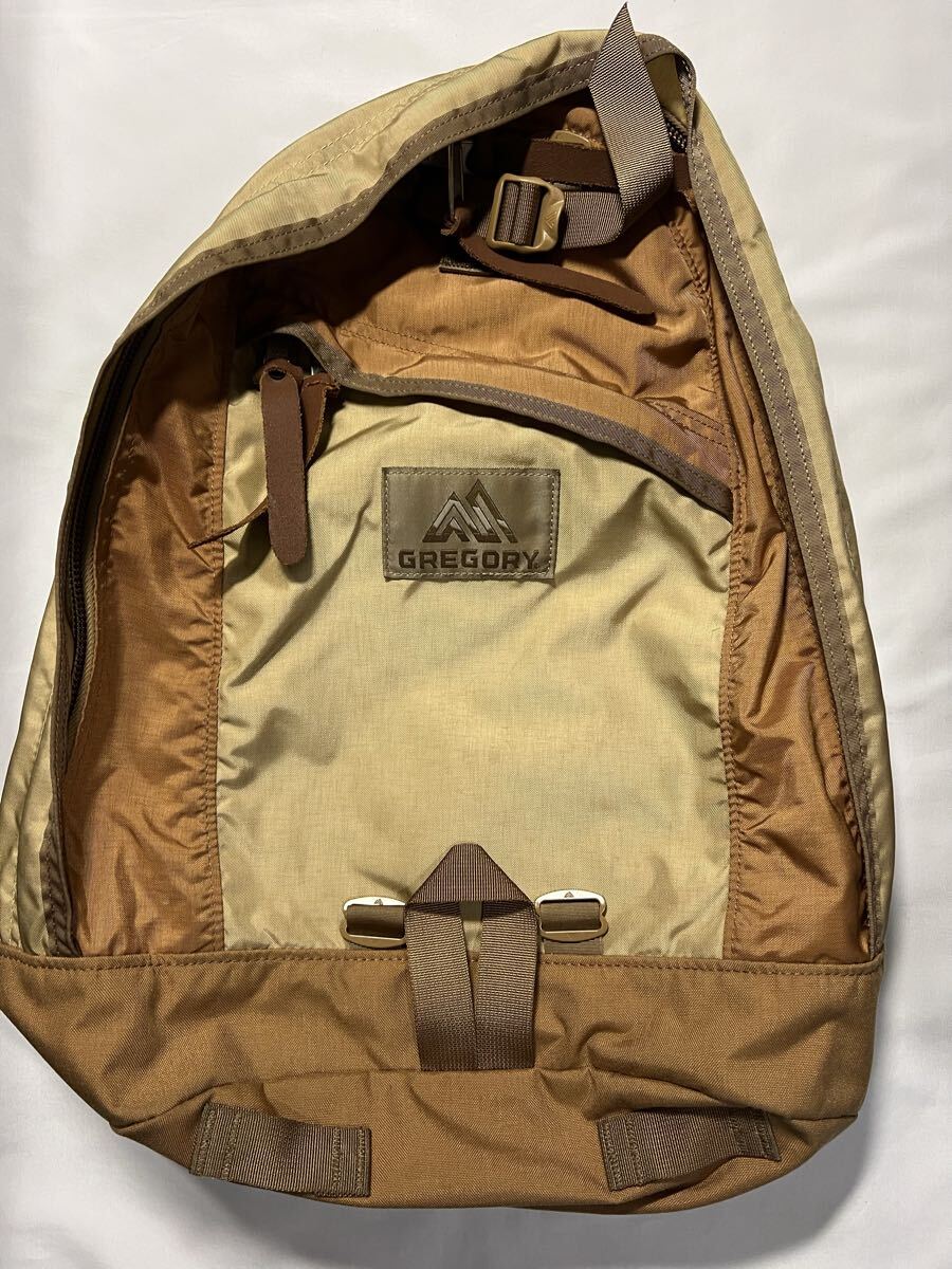 レアカラー　GREGORY デイパック 26L アースブラウン