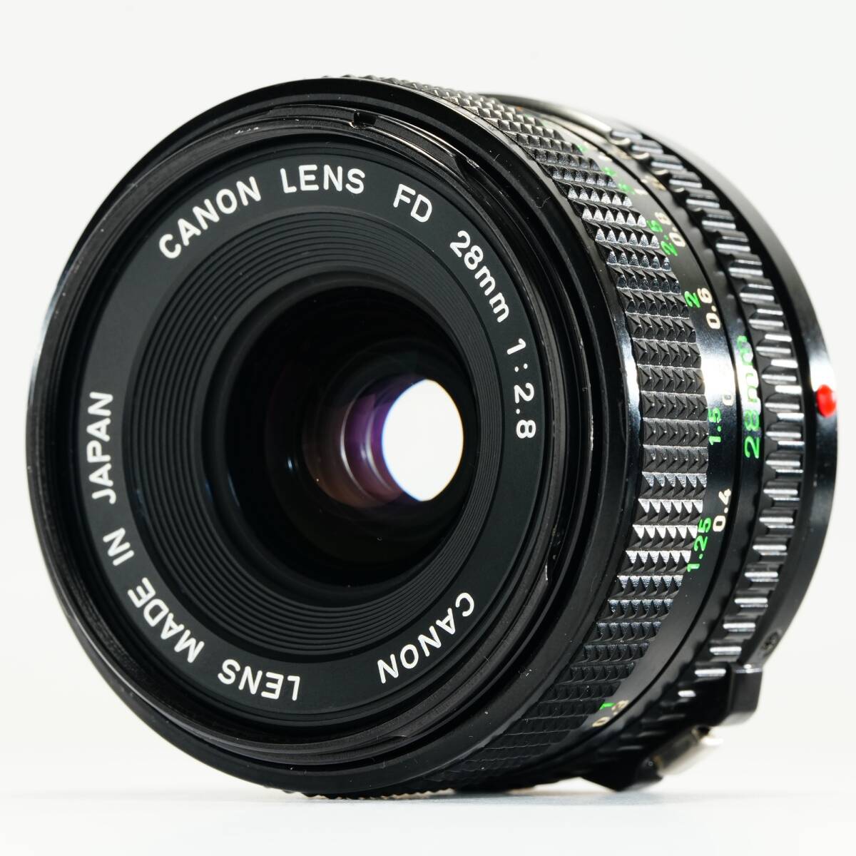 【極美品】Canon New FD 28mm F2.8 キャノン 876 579