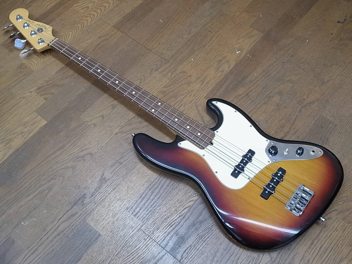 2003年製Fender USA American Standard Jazz Bass 3TSフェンダージャズベース/アメリカン・スタンダード/アメスタJB 3トーンサンバースト