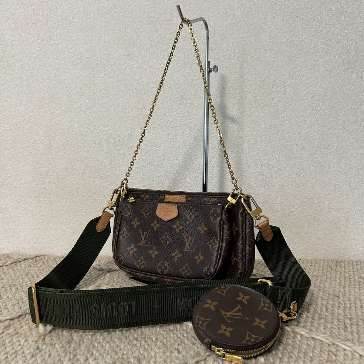 美品 LOUIS VUITTON ルイヴィトン M44813 ミュルティ ポシェット アクセソワール ショルダーバッグ