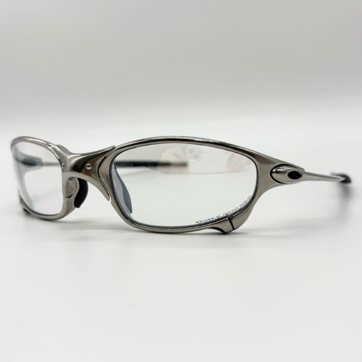 超希少 OAKLEY オークリー チタンニウム JULIET ジュリエット サングラス