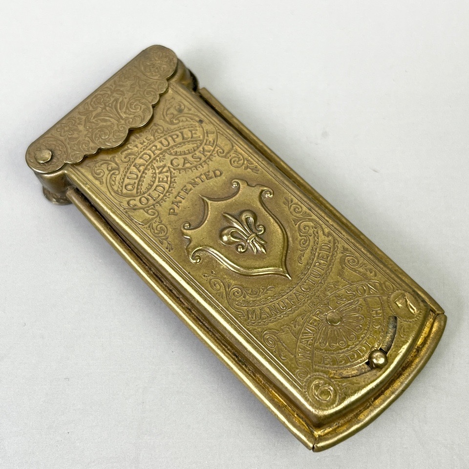 英国アンティーク W. Avery & Son 針ケース フルール・ド・リス Quadruple Casket 真鍮製 1870年頃 骨董・民芸品