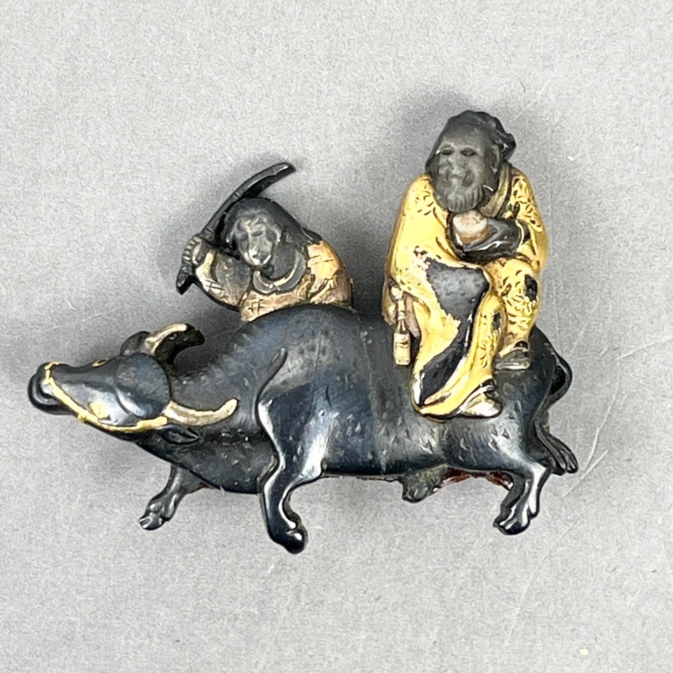刀装具 目貫 牛 人物 金象嵌 時代物 骨董