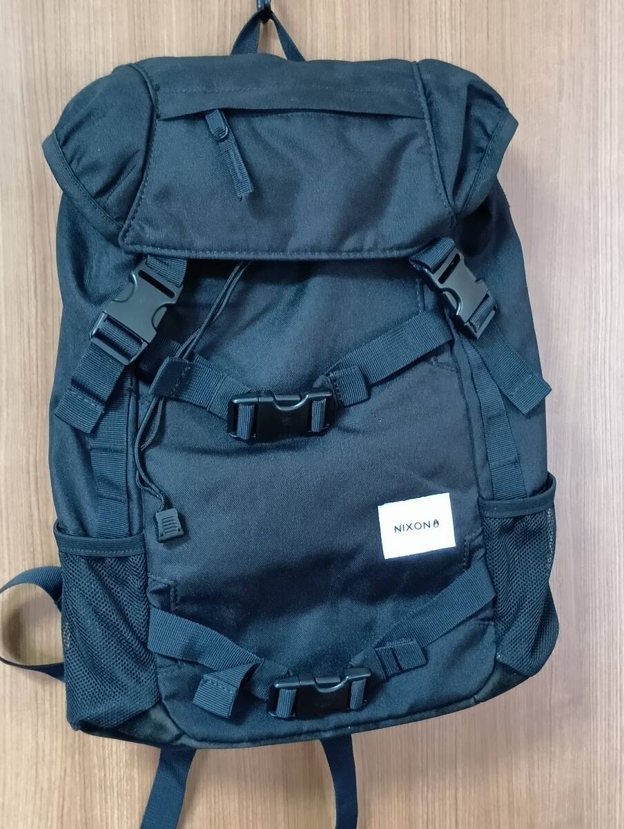 NIXON　ニクソン　スモール　ランドロック　バックパック　ブラック　中古　【KT-J-110】0630