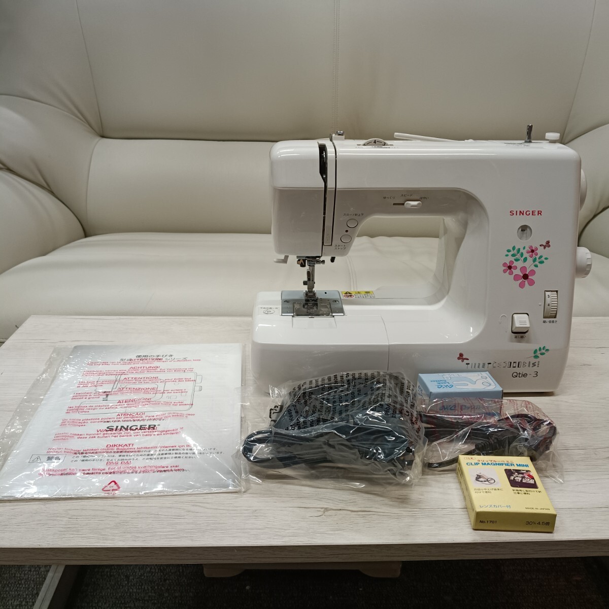 f2/ 動作品 SINGER Qutie-3 ミシン シンガー 電動ミシン コンパクトミシン 家庭用 付属品あり