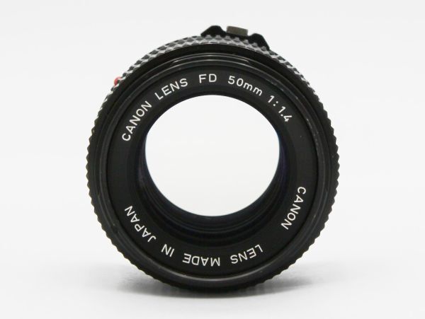 84【動作品】Canon キヤノン New FD 50mm f/1.4 マニュアルフォーカス MF レンズ