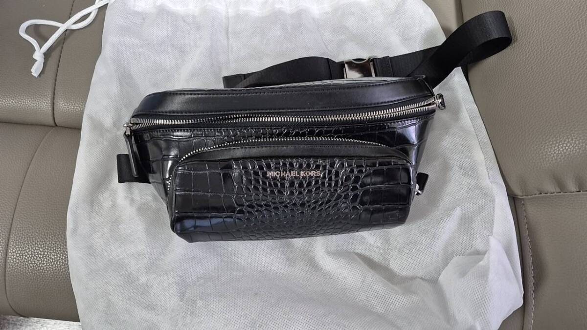 MICHAEL KORS/マイケルコース ボディバッグ ショルダーバッグ レザー