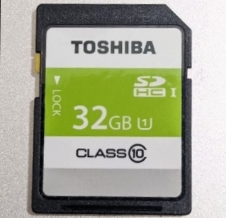 32GB TOSHIBA SDHCカード 東芝 CLASS10 動作確認済み