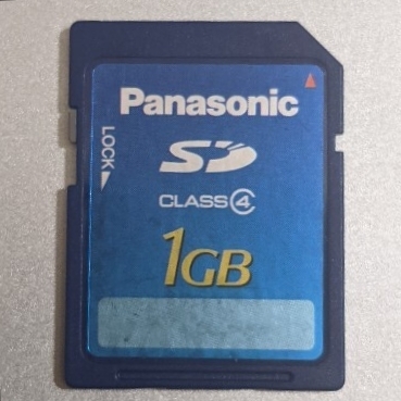 1GB Panasonic SDカード パナソニック CLASS4 動作確認済み