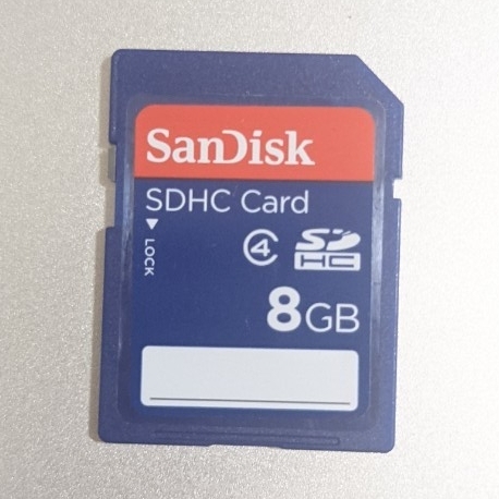 8GB SanDisk SDHCカード SDカード 動作確認済み