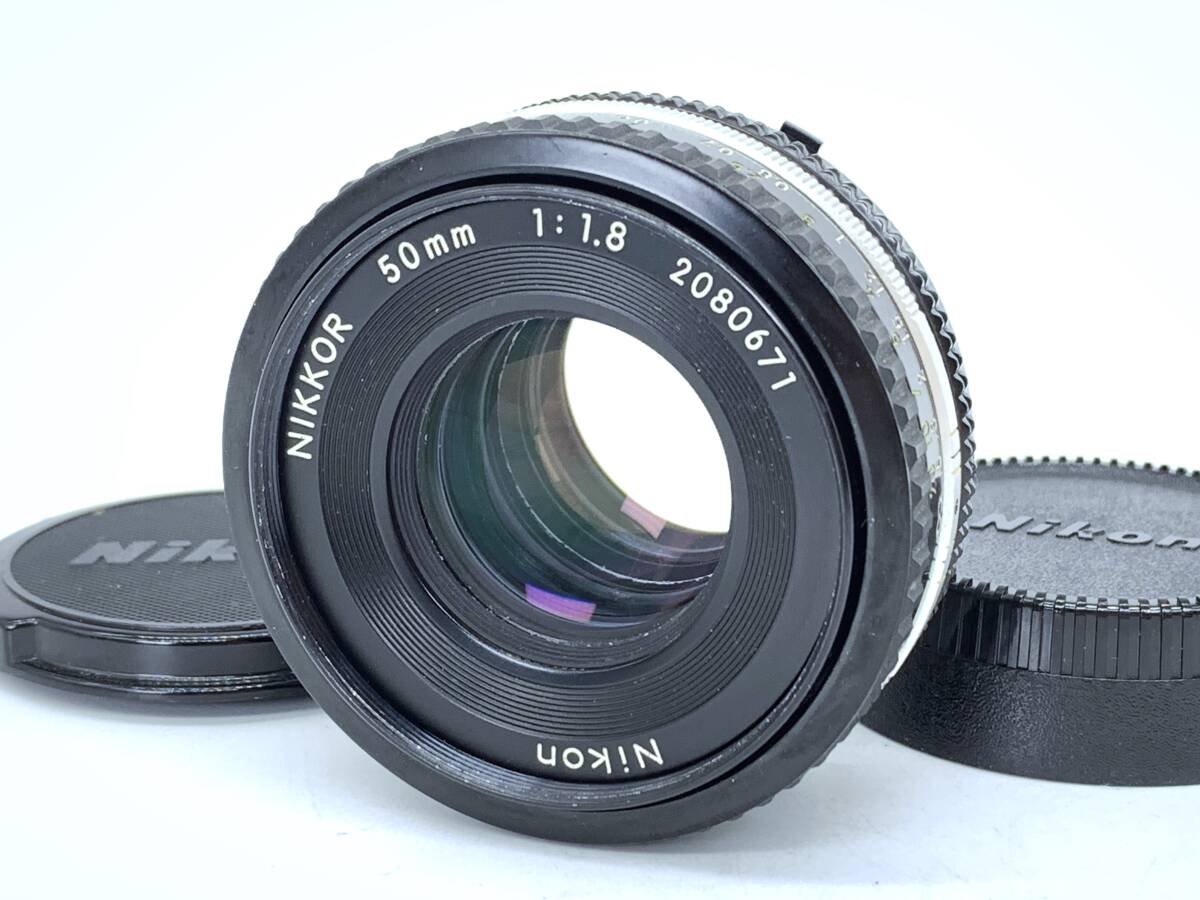 ほぼ美品 動作確認済 ニコン Aiーs 50mm F1.8 パンケーキ Pancake 標準レンズ カビ クモリ 剥離無 絞り羽根動作確認済 AIS F3 FM2 FE2 FM3A