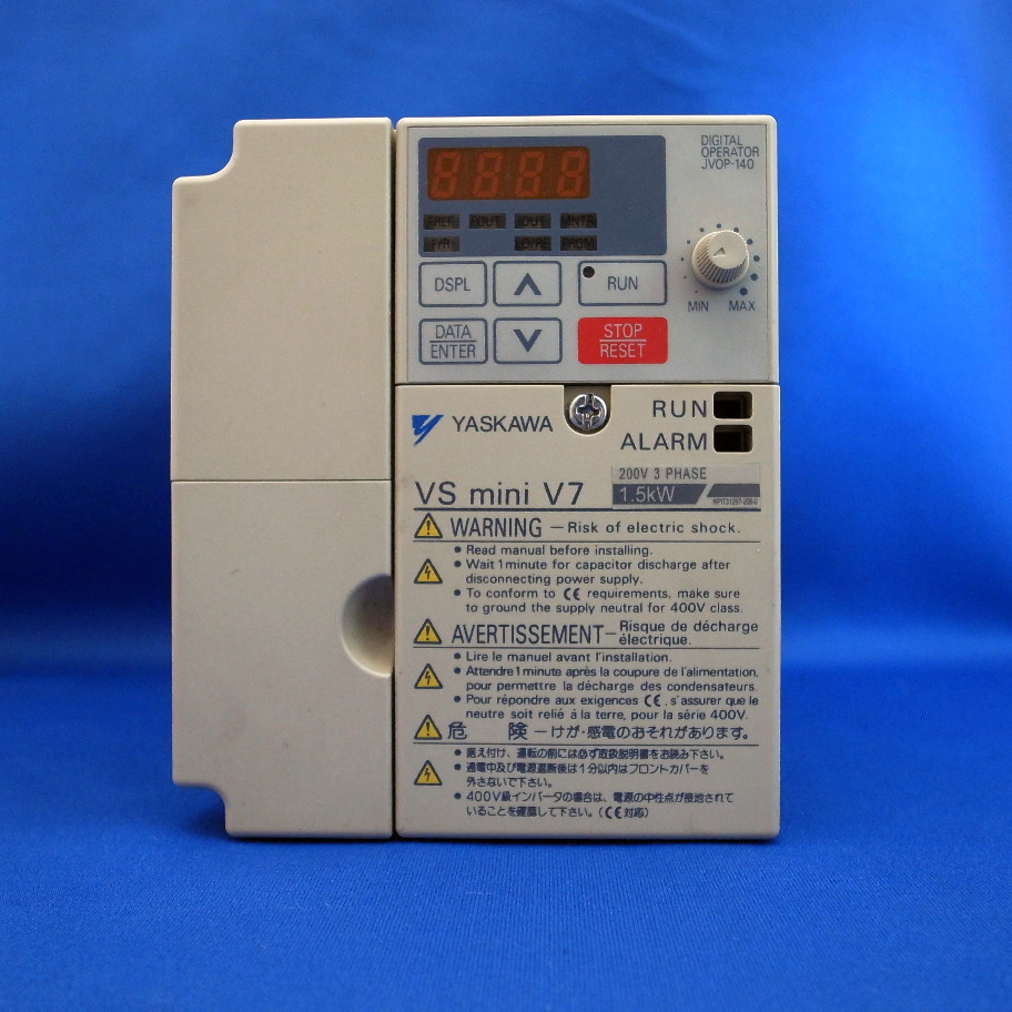 安川電機 インバータ CIMR-V7AA21P5 1.5kW 3相 200V 中古品