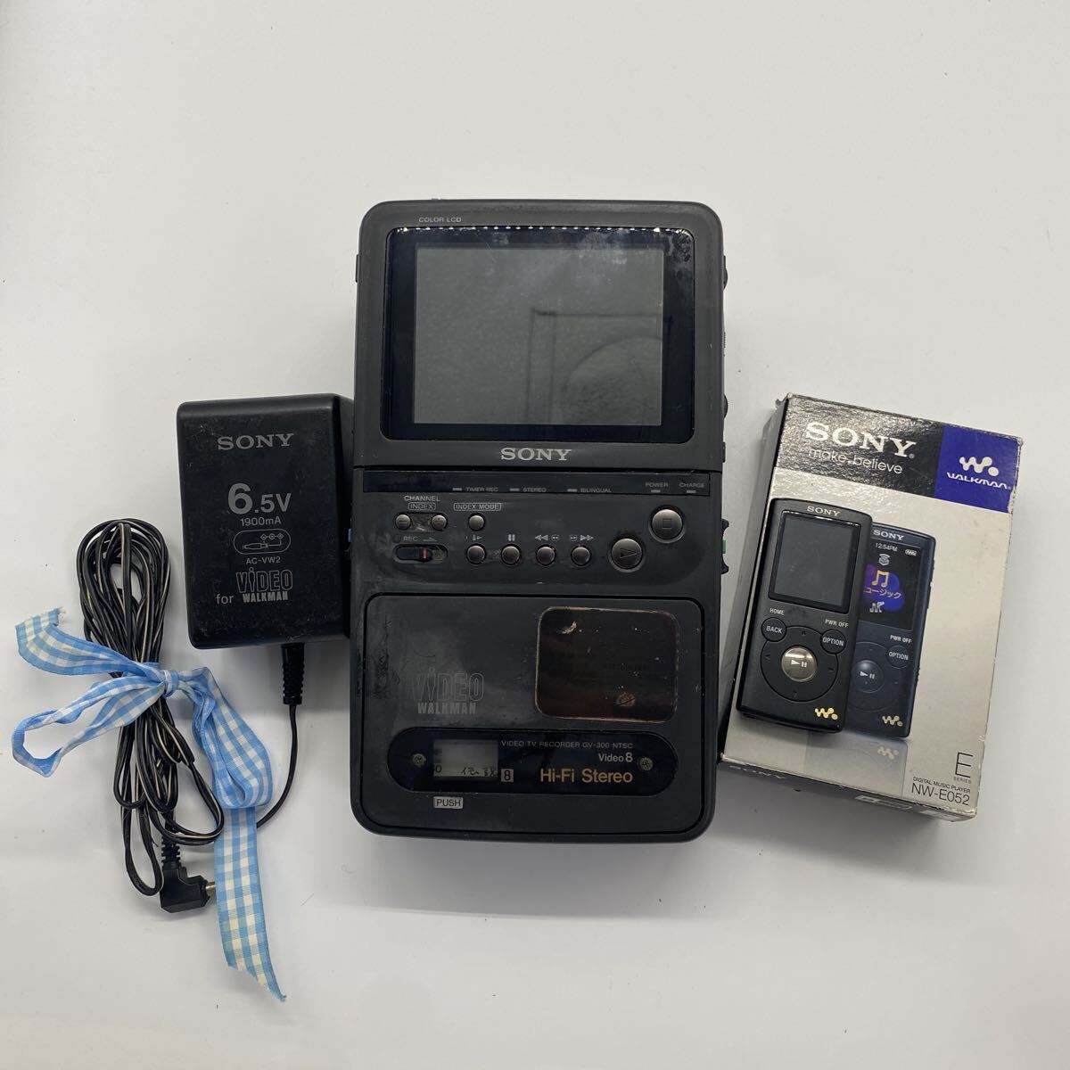 SONY ソニー WALKMAN ビデオウォークマン GV-300 Video8 NW-E052 ブラック