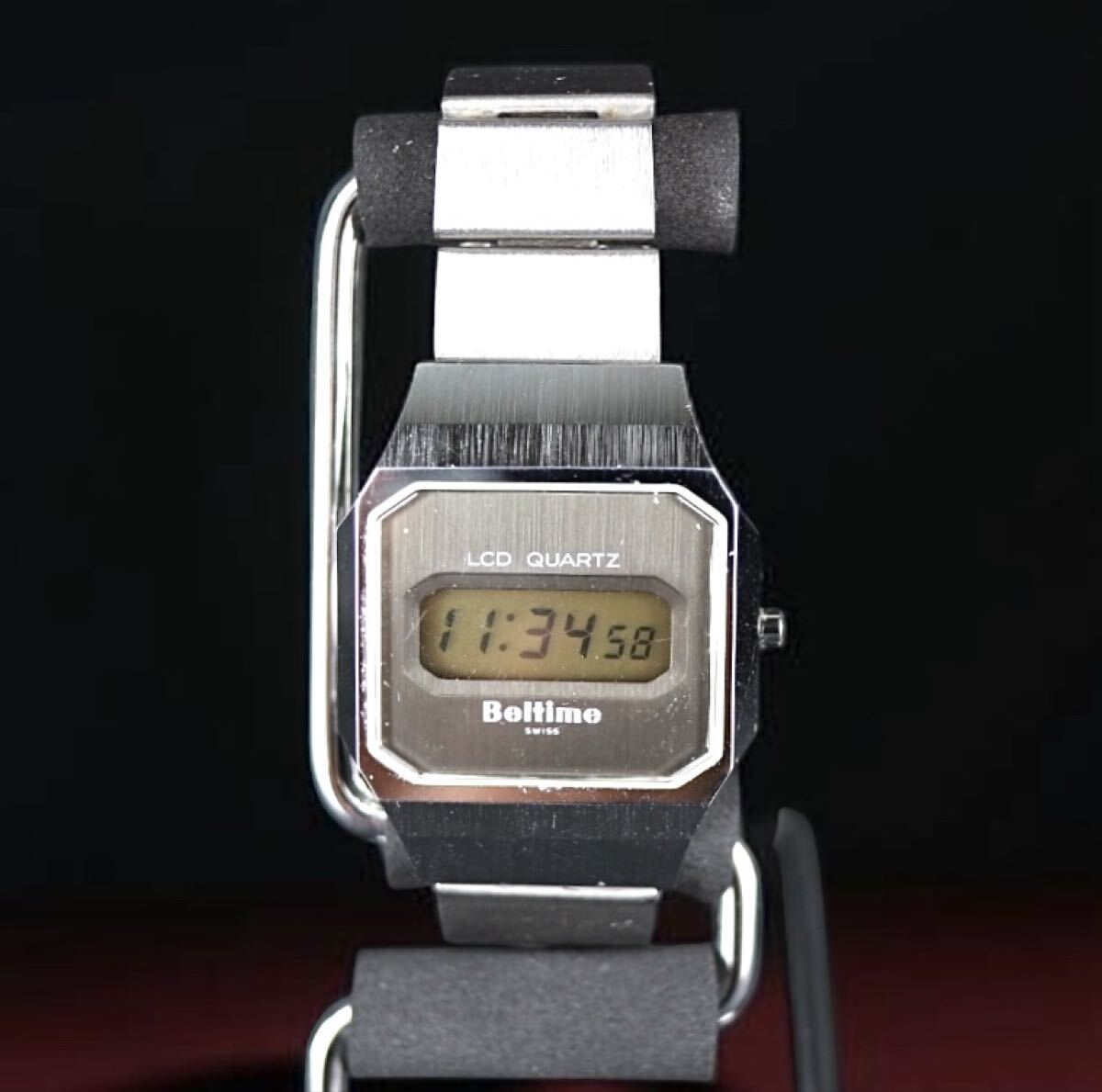 ★Beltime SWISS LCD QUARTZ デジタル腕時計 ヴィンテージ★