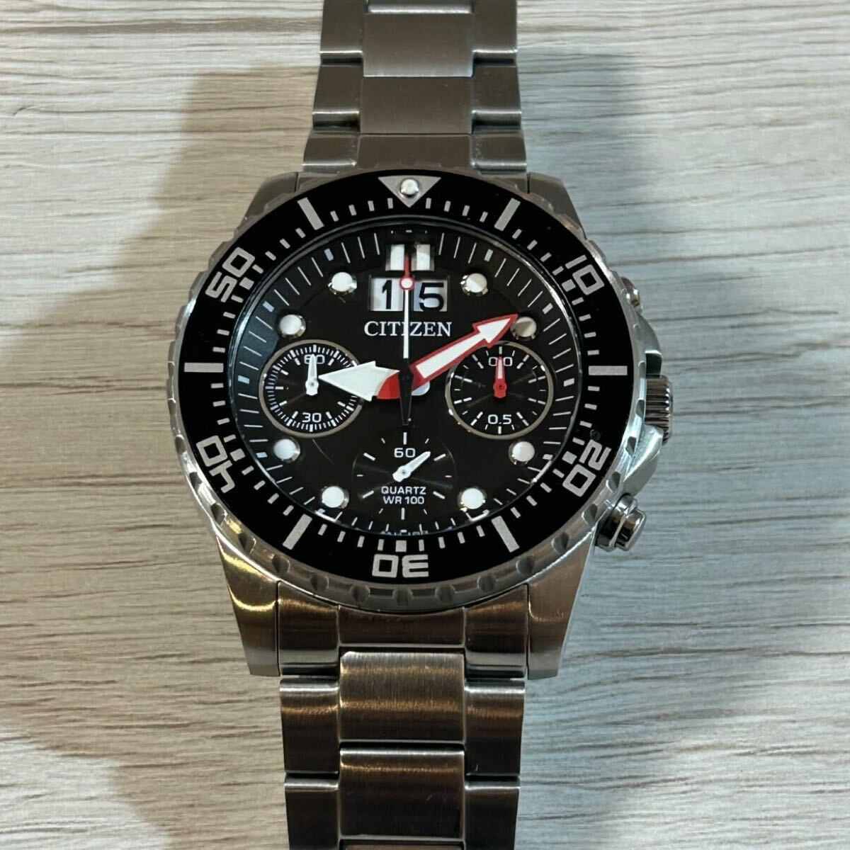 現状品 CITIZEN シチズン腕時計 時計 メンズ クオーツ アナログ クロノグラフ ステンレス メタル シルバー ブラック 電池切れ リューズ〇