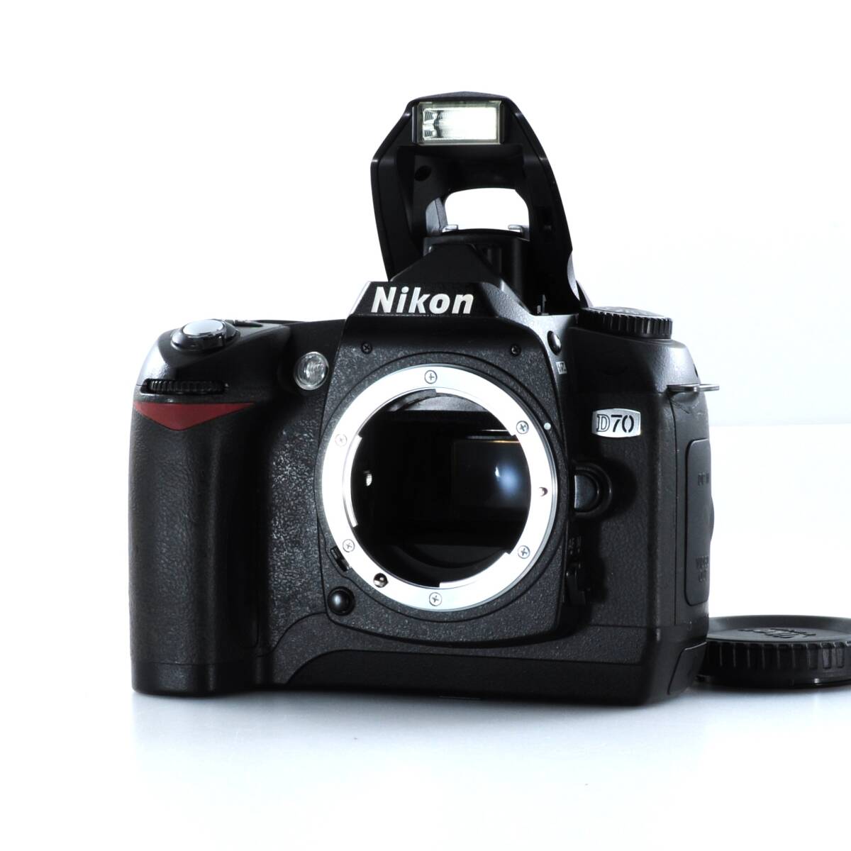 撮影枚数9,391枚【ニコン】Nikon D70 デジタルカメラ オートフォーカス ボディ #T817