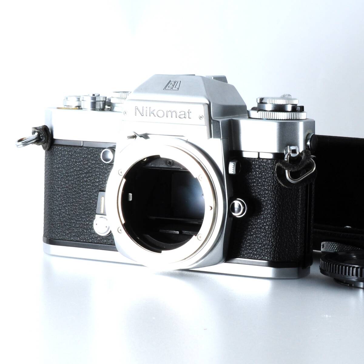 【ニコン】Nikomat EL フィルム一眼レフカメラ 動作確認済み #S341