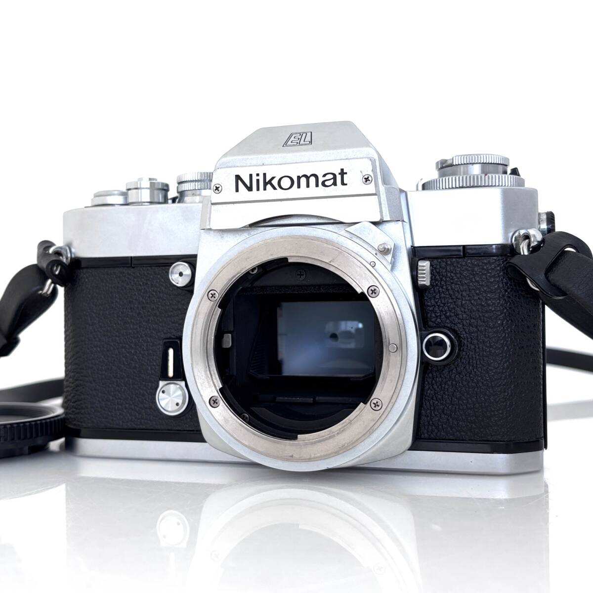 【ニコン】Nikomat EL フィルム一眼レフカメラ 電子制御シャッター搭載 #S579B