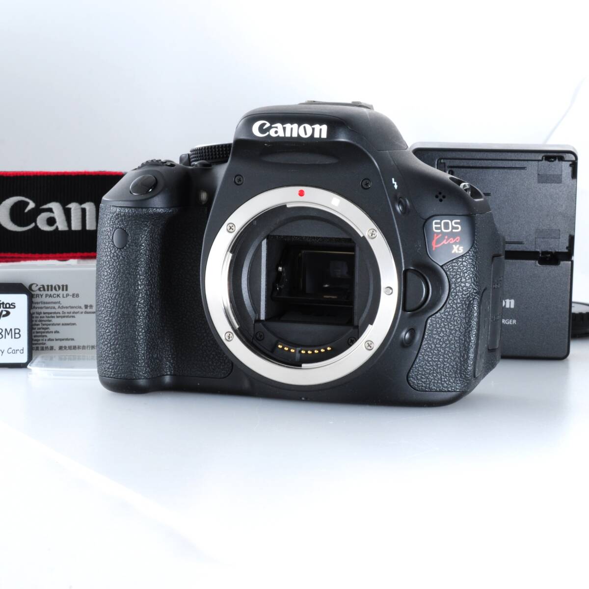 撮影枚数2,184枚【キヤノン】Canon EOS Kiss X5 デジタルカメラ ボディ +バッテリー #U025A