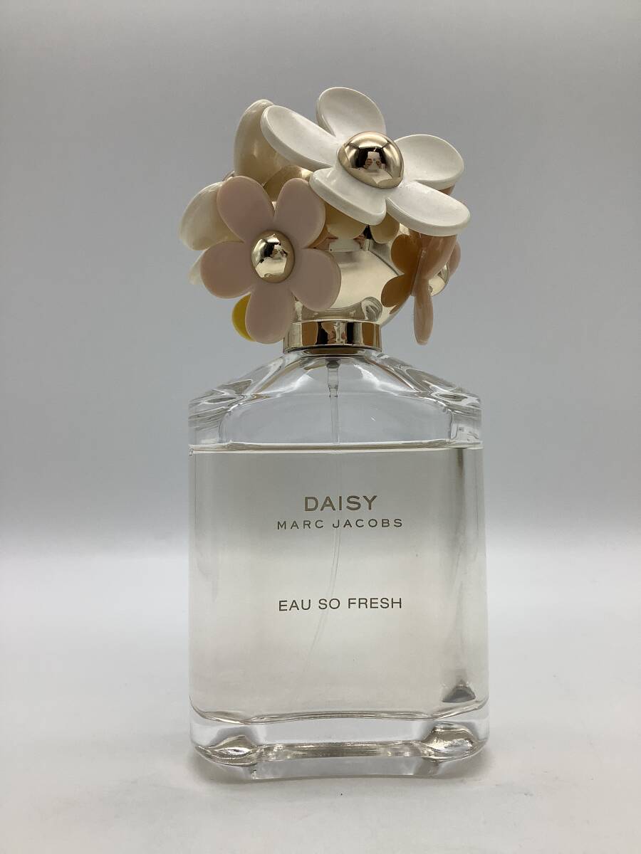 n7195 MARC JACOBS マークジェイコブス デイジー オー ソー フレッシュ オードトワレ 125ml 残量約6～8割 香水 フレグランス 保管品