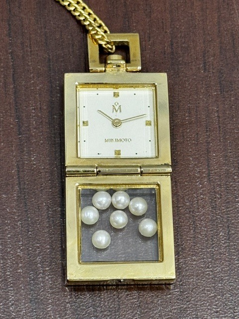  MIKIMOTO ミキモト ペンダントウォッチ クォーツ 2針 時計 稼働品！