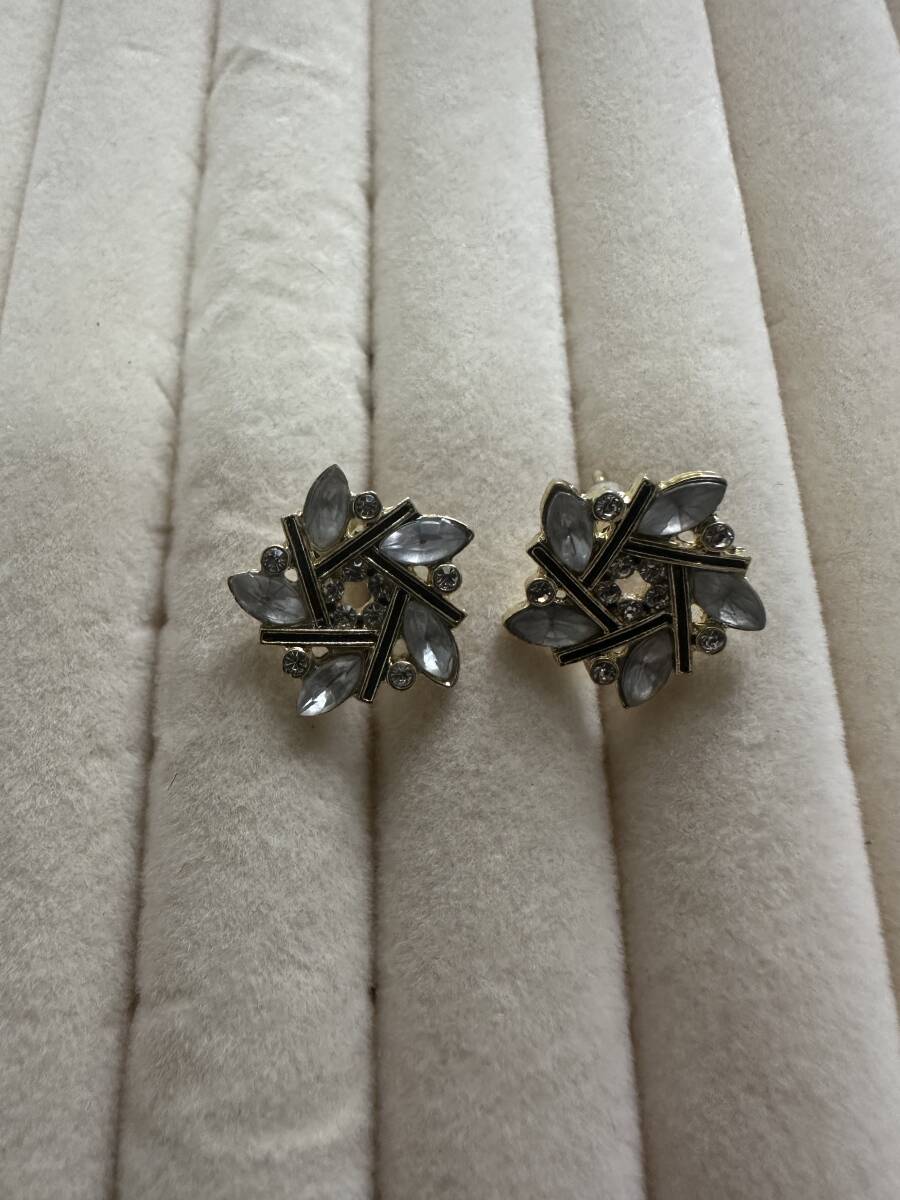 イヤリング レディース 美品 4dfdf212