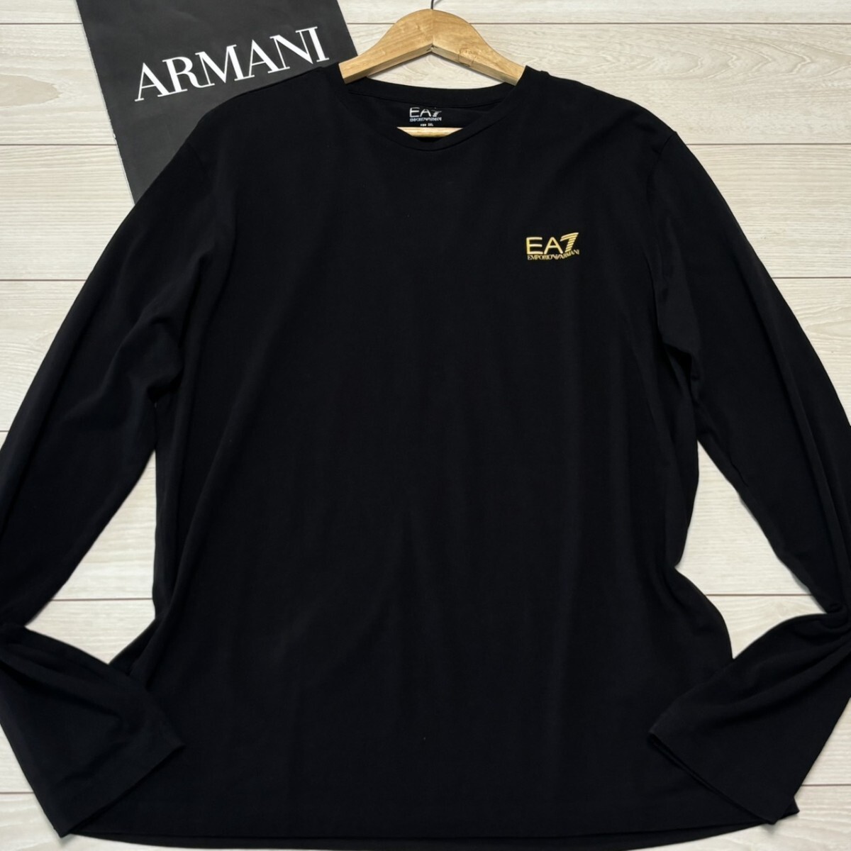 極美品/4Lサイズ●エンポリオアルマーニ EMPORIO ARMANI 長袖Tシャツ ロンT EA7 イーグルロゴ ゴールドロゴ 黒 ブラック メンズ トップス