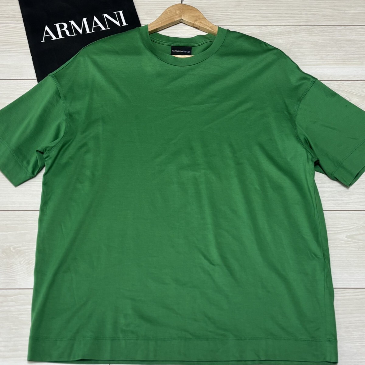 極美品/Lサイズ●EMPORIO ARMANI エンポリオアルマーニ 半袖Tシャツ イーグルロゴ 背面ロゴ グリーン 緑 メンズ トップス 夏 サマー
