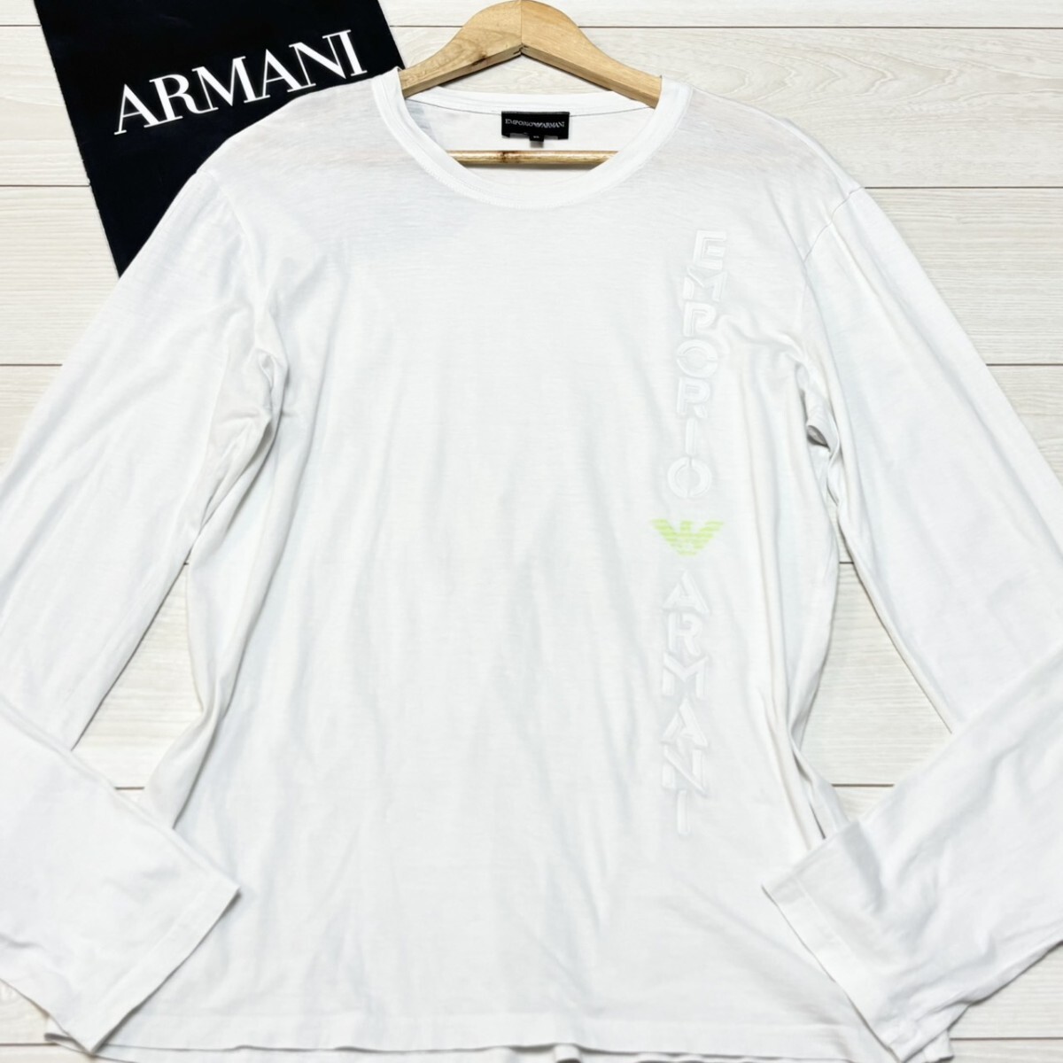 極美品/XLサイズ●EMPORIO ARMANI エンポリオアルマーニ 長袖Tシャツ ロンT エンボス調 イーグルロゴ 白 ホワイト メンズ トップス サマー