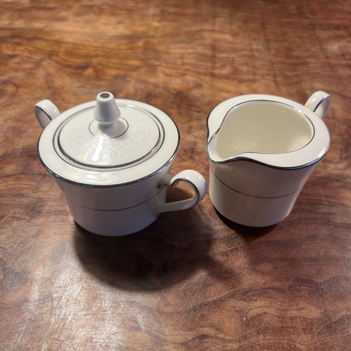 Noritake ノリタケ シュガーポット クリーマー セット 白 銀縁 花柄