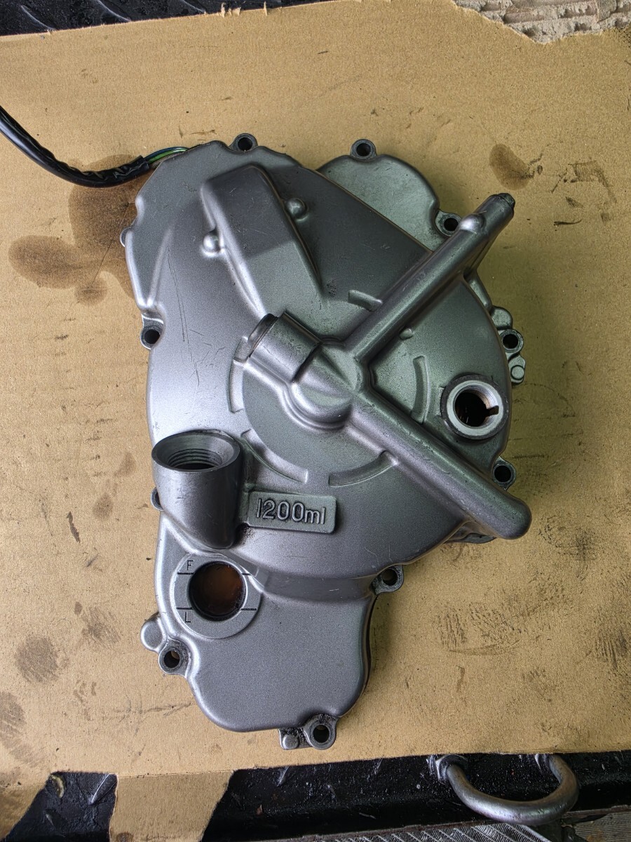 スズキスカイウエーブ 250cc　CJ44A 45A 46A　エンジン ケースカバー　フライホイール付き