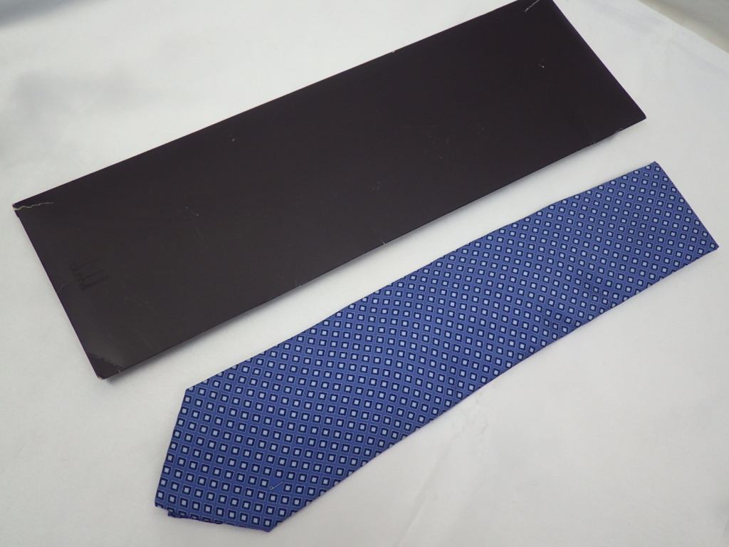美品　dunhill　ダンヒル　総柄　シルク100％　ネクタイ　ブルー系