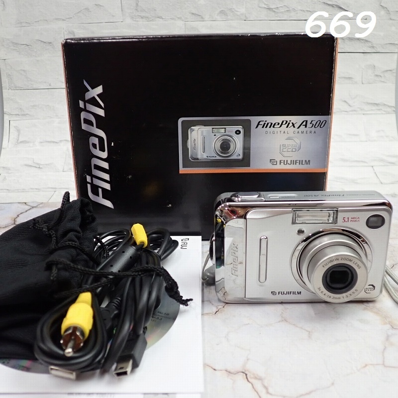●MK-669　FUJIFILM　FINEPIX　A500 単3電池使用　60サイズ　20260603