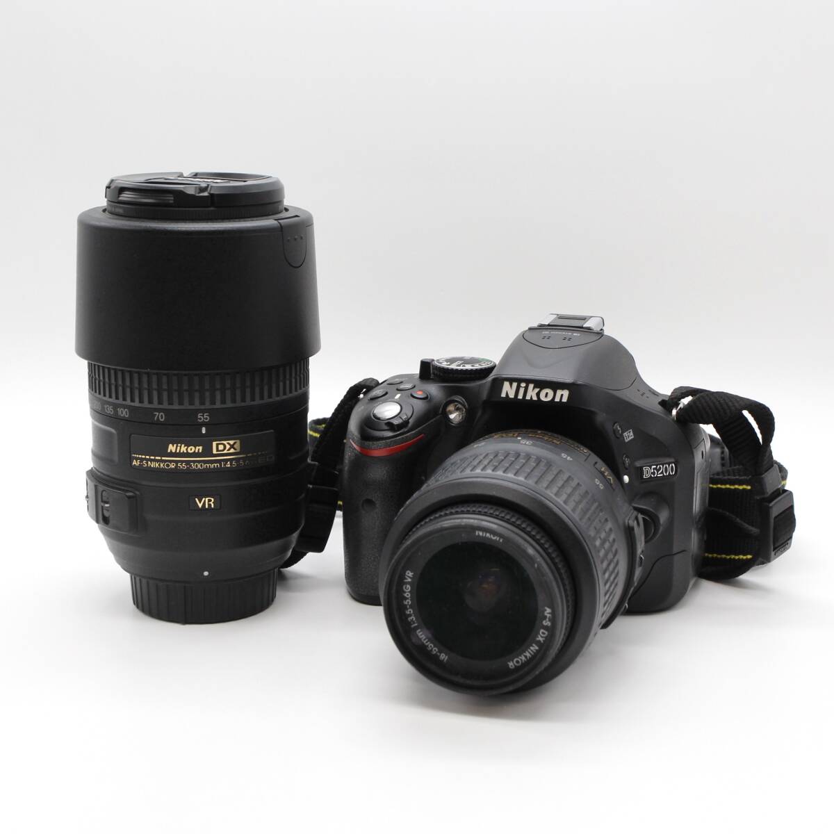 【Nikon ニコン】 D5200 AF-S DX NIKKOR 18-55mm 1:3.5-5.6G VR /55-300mm 1:4.5-5.6 G ED デジタルデジタル一眼レフ カメラ レンズセット 
