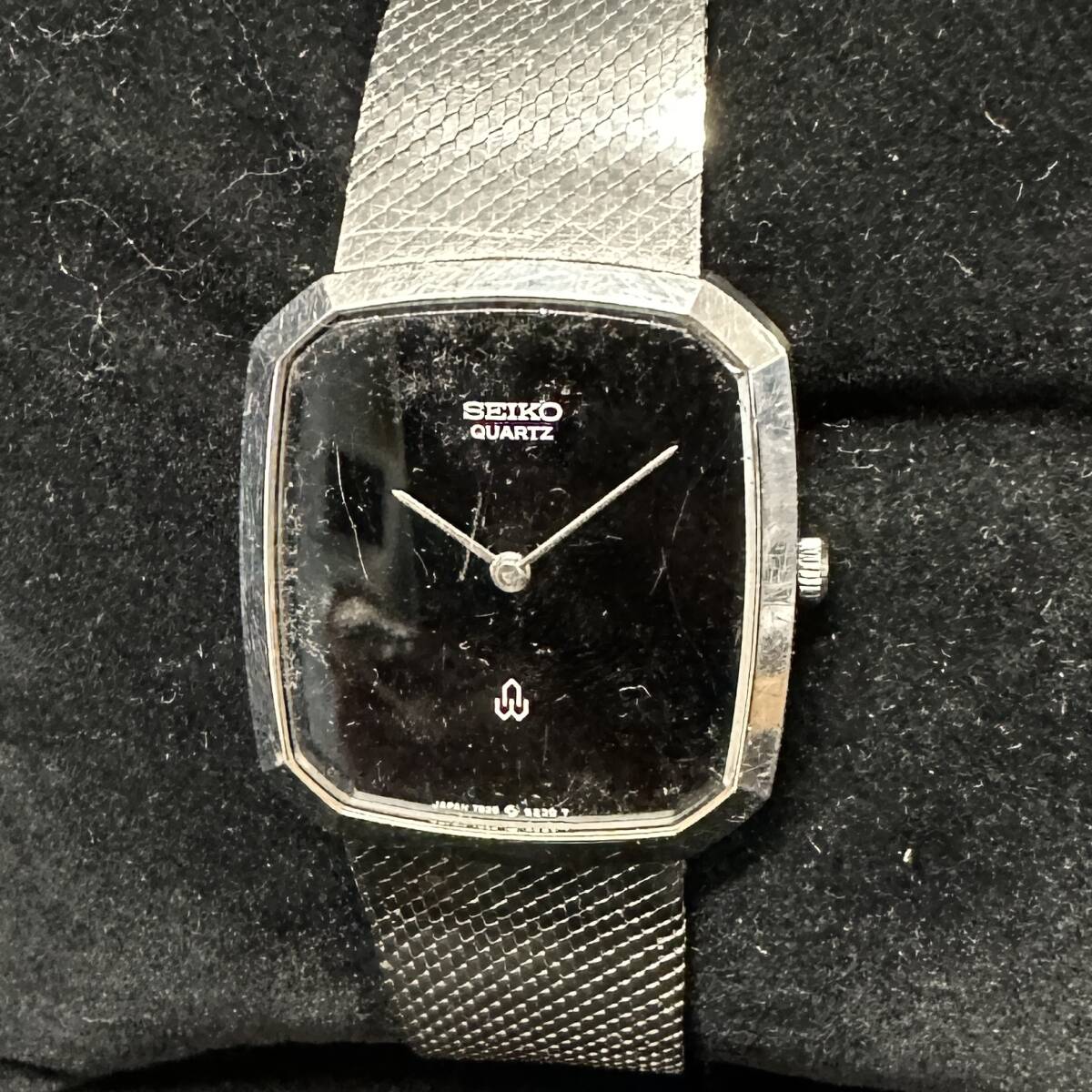 1円～ 6TA46230526 SEIKO セイコー シャリオ ブラック文字盤 7820-5160 QZ クォーツ SS メンズ 腕時計 純正ベルト 動作未確認 現状品