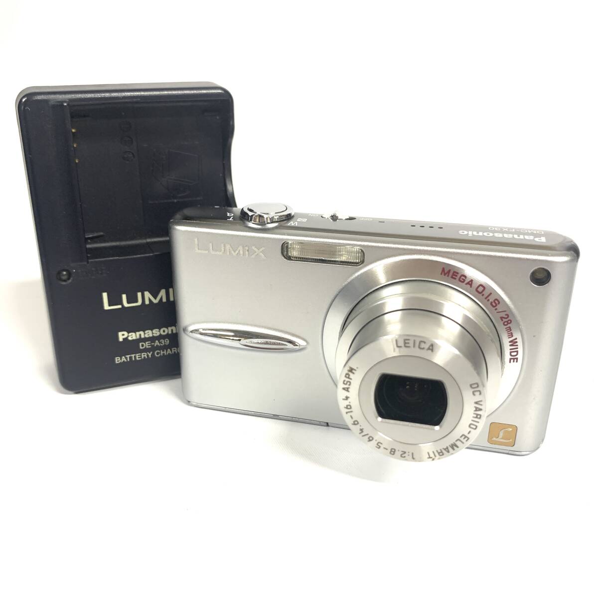 1円～ 6TA56110526 Panasonic パナソニック LUMIX コンパクトデジタルカメラ デジカメ 充電器付き DMC-FX30 通電確認 撮影未確認 現状品