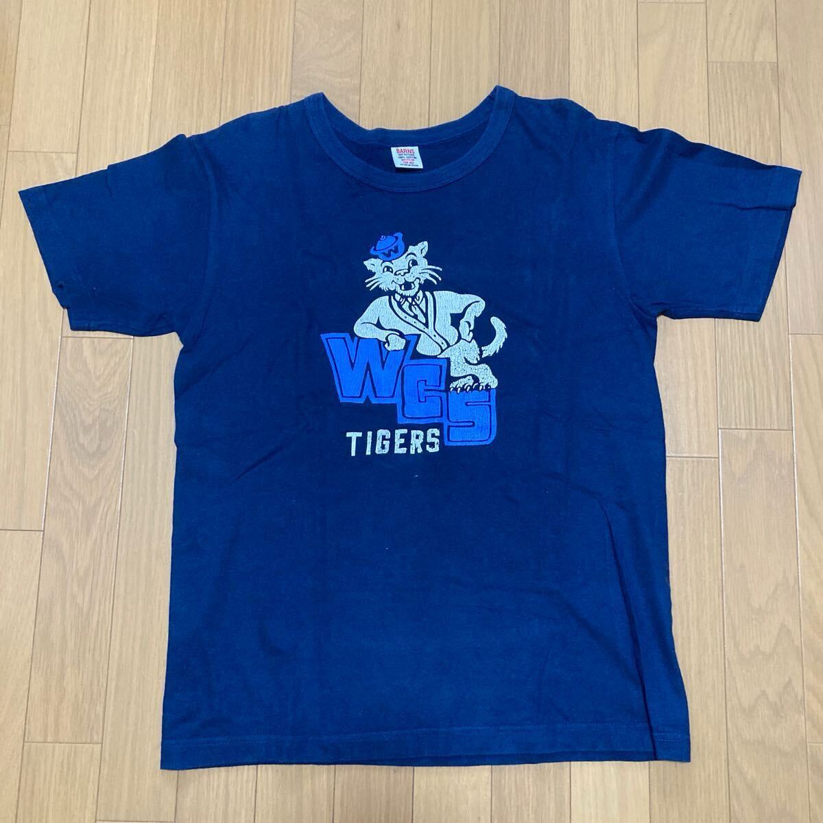 [古着]BARNS Tシャツ 半袖 バーンズ　Mサイズ　カレッジデザインBARNS ネイビー 青 ブルー　アメカジ　猫　ネコ　大学