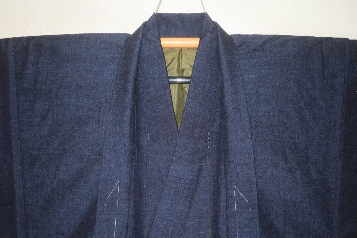 お買い得セール 弐11702 本絹石下結城紬 男着物羽織 裄67丈131К紫紺虎斑濃淡 極上品 証紙付き 共柄の長襦袢セット