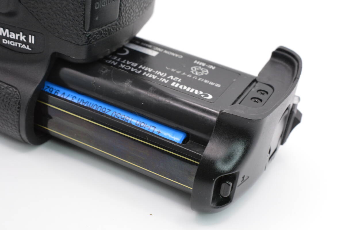▼△　(light） Canon EOS-1D NP-E3 PACKをリチウムイオン充電池2.600mAに交換致します/充電器付き　△▼