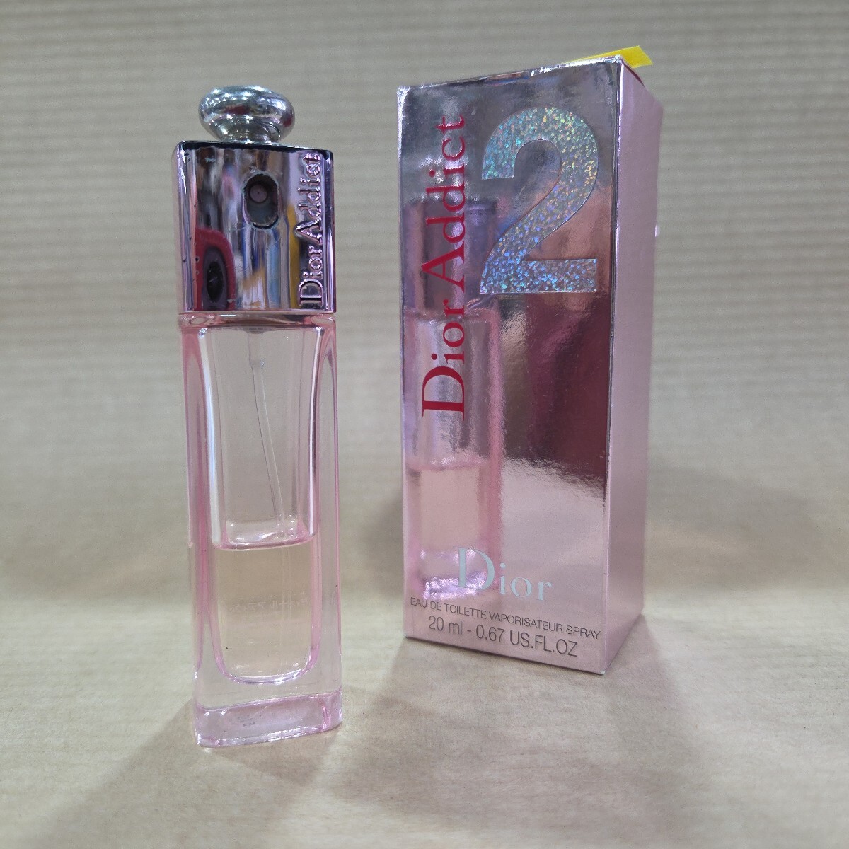 №609 残量3割~4割程度 2000年半ばの大ヒット香水 希少 廃盤 ヴィンテージ香水 ChristianDior アディクト２ EDT 20ml