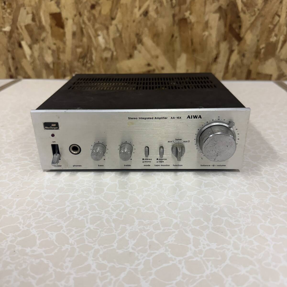 通電確認済【AIWA】 アイワ AA-16X プリメインアンプ オーディオ　シルバー