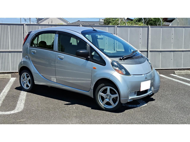平成24年 三菱 i-MiEV M 東芝 SCiB10.5kw 急速充電 スマートキー オートライト 地デジフルセグナビ 後席モニター