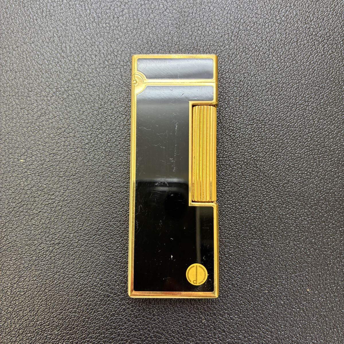 【S3-369b】dunhill ダンヒル ローラー式 ガスライター ブラック ヴィンテージ 喫煙具 ライター TM5908
