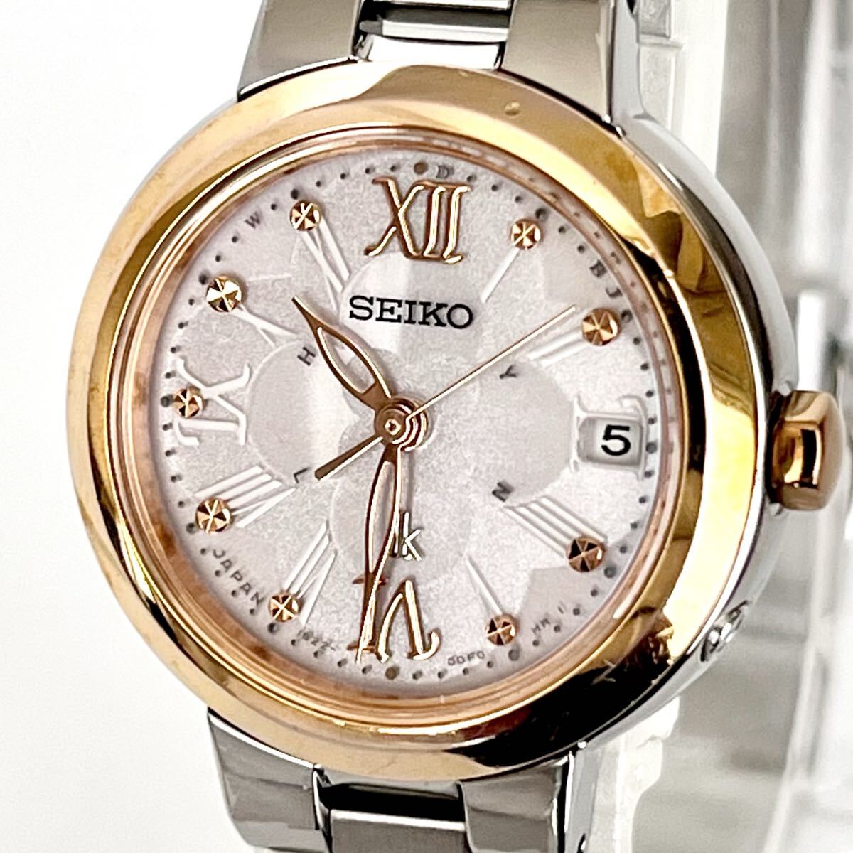 【稼働】磨き済み セイコー SEIKO ルキア LUKIA レディース 腕時計 電波ソーラー 美品 ゴールド s2385